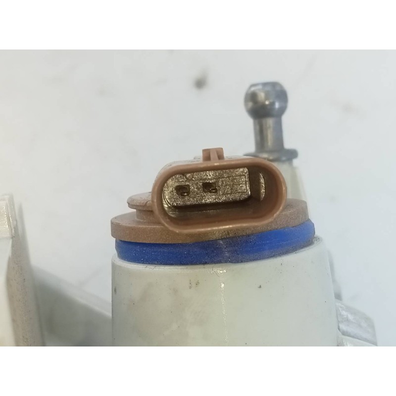 Recambio de faro antiniebla izquierdo para ford kuga (cbs) titanium referencia OEM IAM GV4413B221AF  E2-B3-54-2