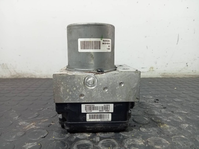Recambio de abs para hyundai ix20 gls comfort referencia OEM IAM 589201K200 1K58920500 P3-A8-3-4