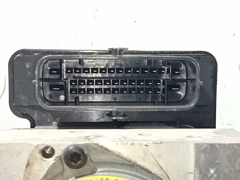 Recambio de abs para hyundai ix20 gls comfort referencia OEM IAM 589201K200 1K58920500 P3-A8-3-4