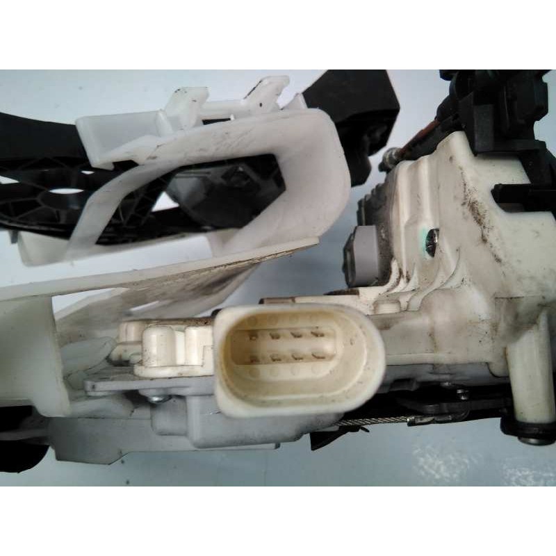 Recambio de cerradura puerta trasera izquierda para volkswagen passat variant (3c5) 2.0 tdi referencia OEM IAM 3C4839015A  E1-B6