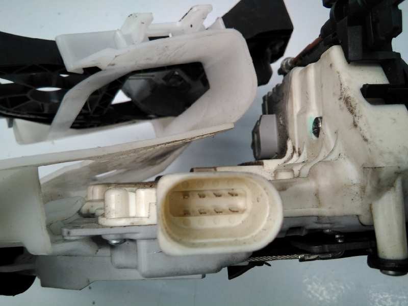 Recambio de cerradura puerta trasera izquierda para volkswagen passat variant (3c5) 2.0 tdi referencia OEM IAM 3C4839015A  E1-B6