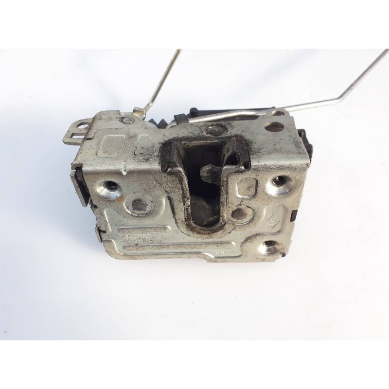 Recambio de cerradura puerta delantera izquierda para dacia logan laureate referencia OEM IAM   E1-A1-8-2