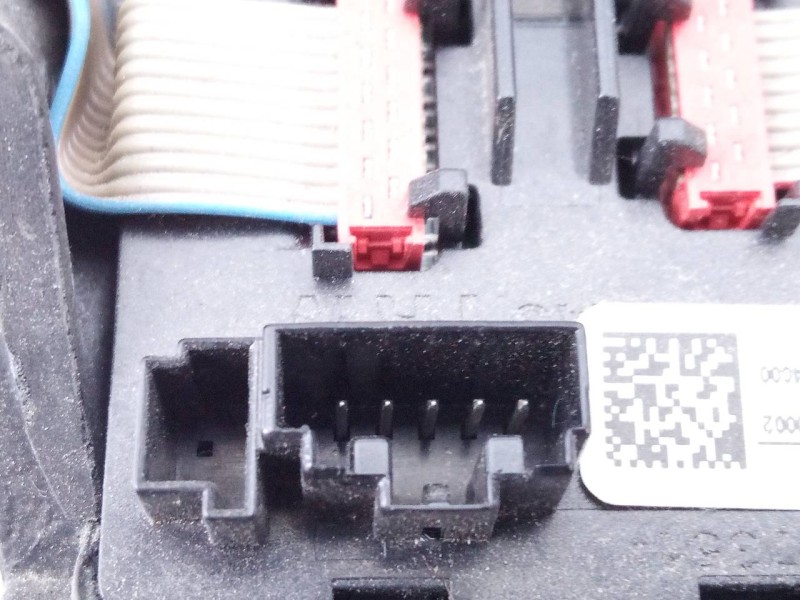 Recambio de volante para volkswagen tiguan (5n2) sport 4motion referencia OEM IAM 1K0959538C  E1-B6-38-1