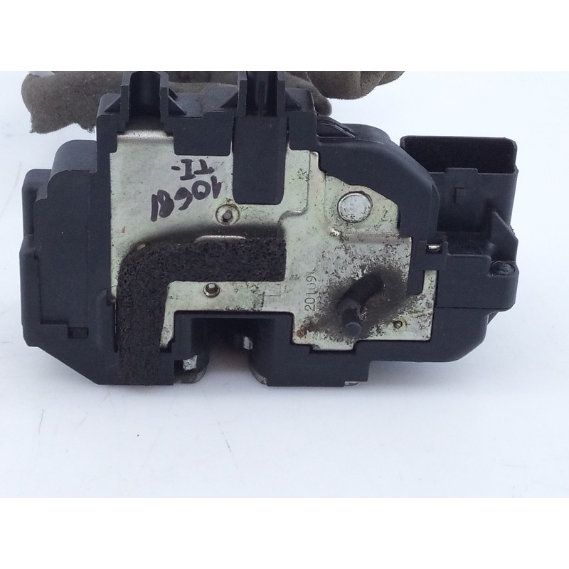 Recambio de cerradura puerta trasera izquierda para nissan qashqai+2 (jj10) acenta referencia OEM IAM 9164FAJ 2209H E2-A4-5-2