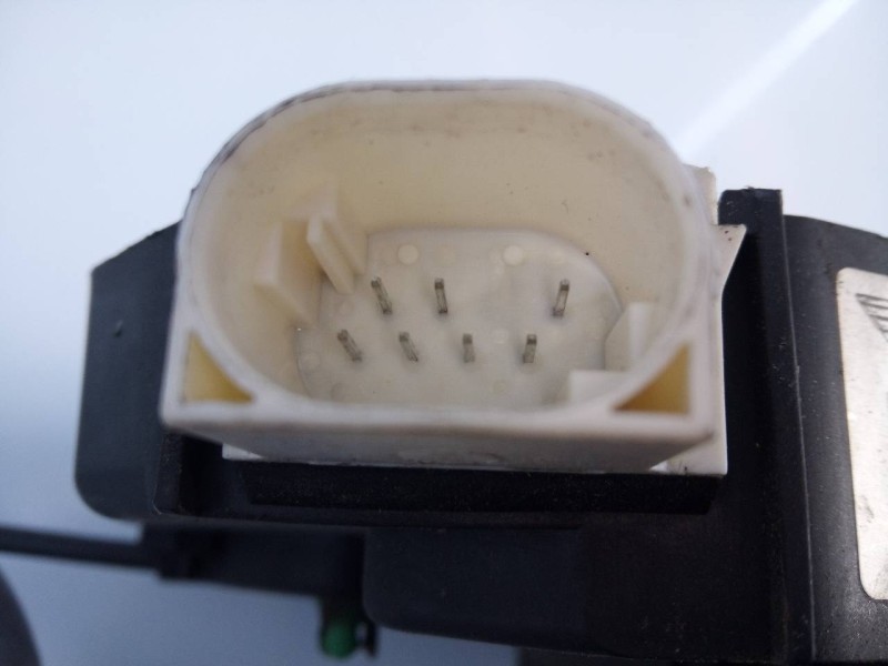 Recambio de cerradura puerta delantera derecha para bmw mini (r56) cooper d referencia OEM IAM 441627204  E1-B4-4-2