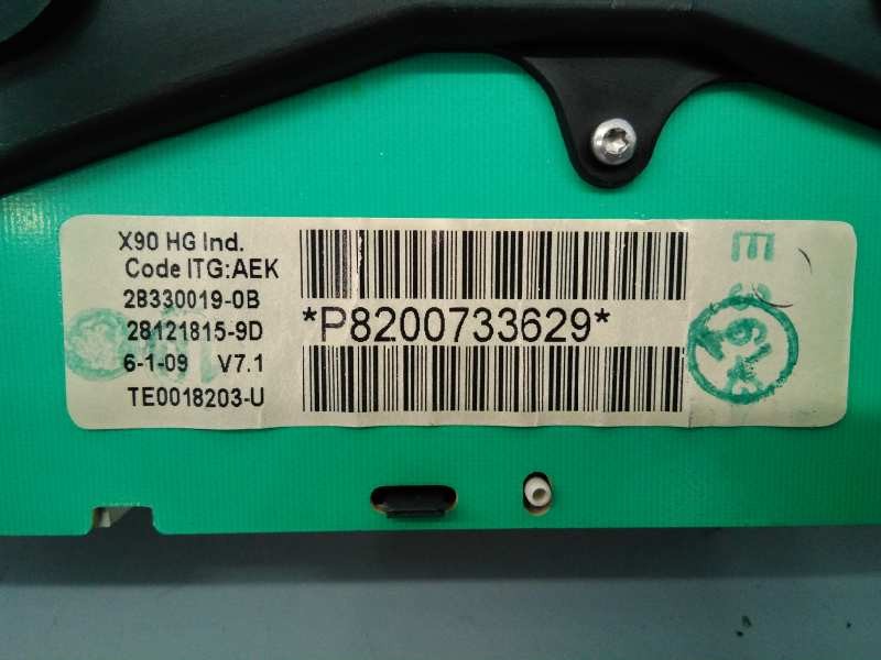 Recambio de cuadro instrumentos para dacia logan laureate referencia OEM IAM P8200733629 283300190B E2-A1-43-1