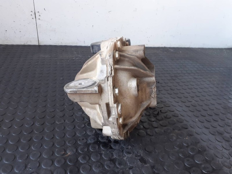 Recambio de diferencial delantero para land rover range rover sport hse dynamic referencia OEM IAM CPLA3017BF  P1-B5-44