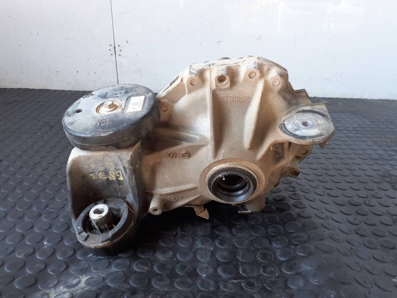 Recambio de diferencial delantero para land rover range rover sport hse dynamic referencia OEM IAM CPLA3017BF  P1-B5-44