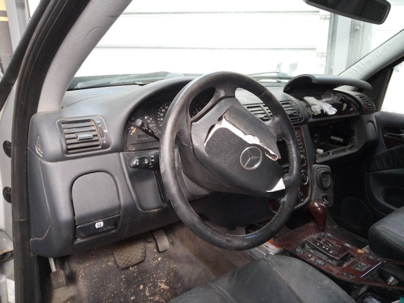 Recambio de salpicadero para mercedes-benz clase m (w163) 400 cdi inspiration (163.128) referencia OEM IAM   