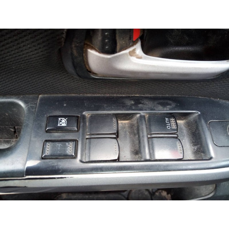 Recambio de mando elevalunas delantero izquierdo para suzuki grand vitara jb (jt) 1.9 ddis jx-a (3-ptas.) referencia OEM IAM   