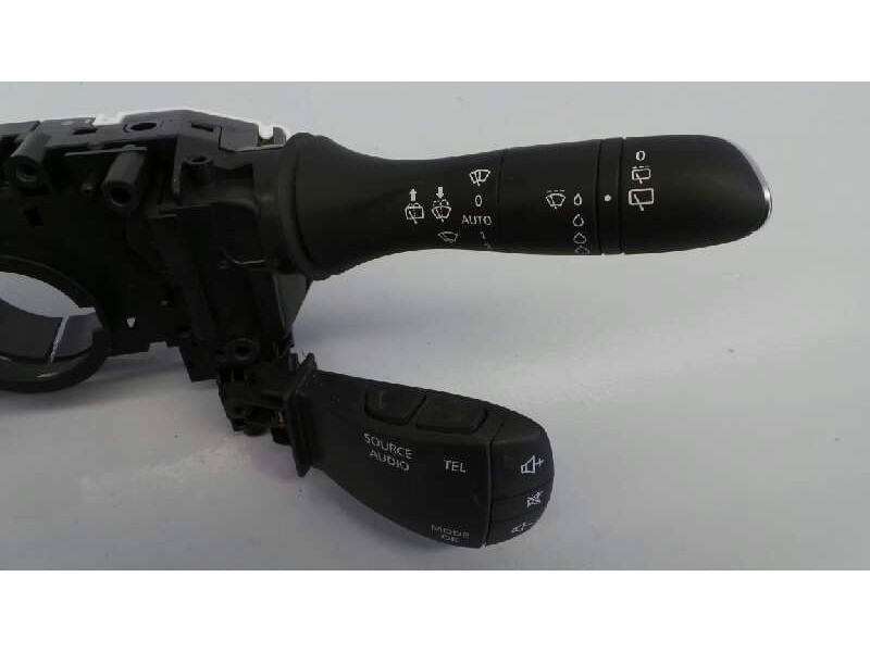 Recambio de mando intermitentes para renault megane iv berlina 5p zen referencia OEM IAM 255678341R  E1-A1-3-3