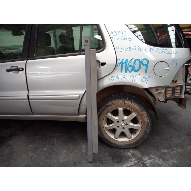 Recambio de bandeja trasera para mercedes-benz clase m (w163) 430 (163.172) referencia OEM IAM   