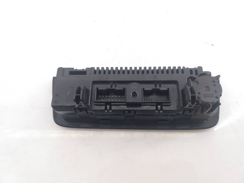 Recambio de mando climatizador para seat ibiza (6j5) stylance / style referencia OEM IAM 6J0820043C  E2-A1-30-7