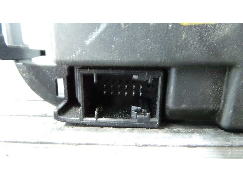 Recambio de mando intermitentes para bmw serie 1 berlina (e81/e87) 118d referencia OEM IAM   E1-A3-51-2