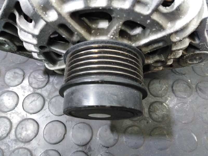 Recambio de alternador para kia carens ( ) drive referencia OEM IAM 373002B760 2616559 P3-B5-9-2