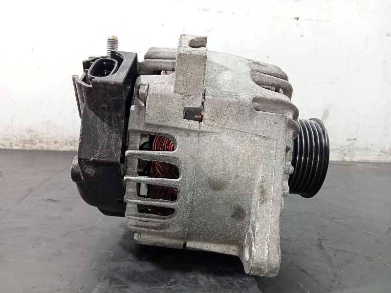 Recambio de alternador para hyundai ix35 classic 2wd referencia OEM IAM 373002B600  P3-A4-19-2