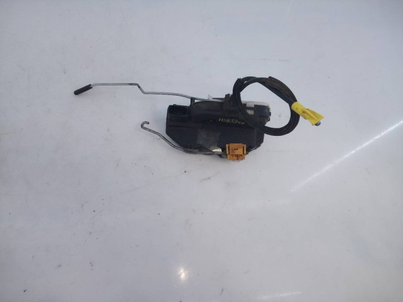 Recambio de cerradura puerta trasera derecha para opel astra j lim. excellence referencia OEM IAM 3023880  E2-B6-55-1