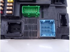 Recambio de caja reles / fusibles para peugeot 208 style referencia OEM IAM 9819849680  E3-B2-40-4 2
