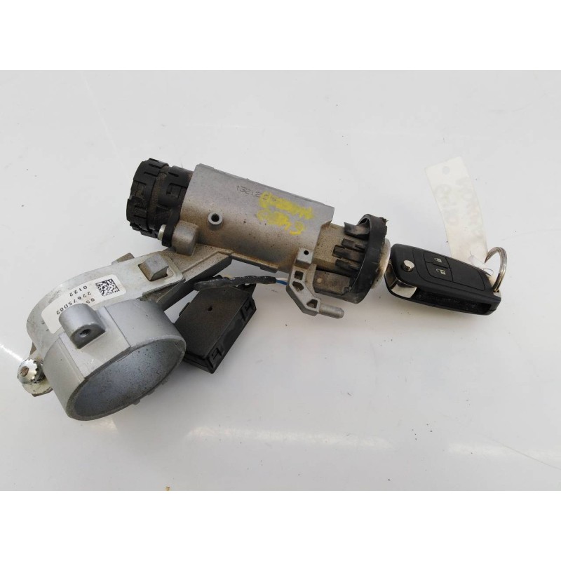 Recambio de antirrobo para opel mokka edition ecoflex referencia OEM IAM 95145218 F00HJ00493 E3-A5-23-1