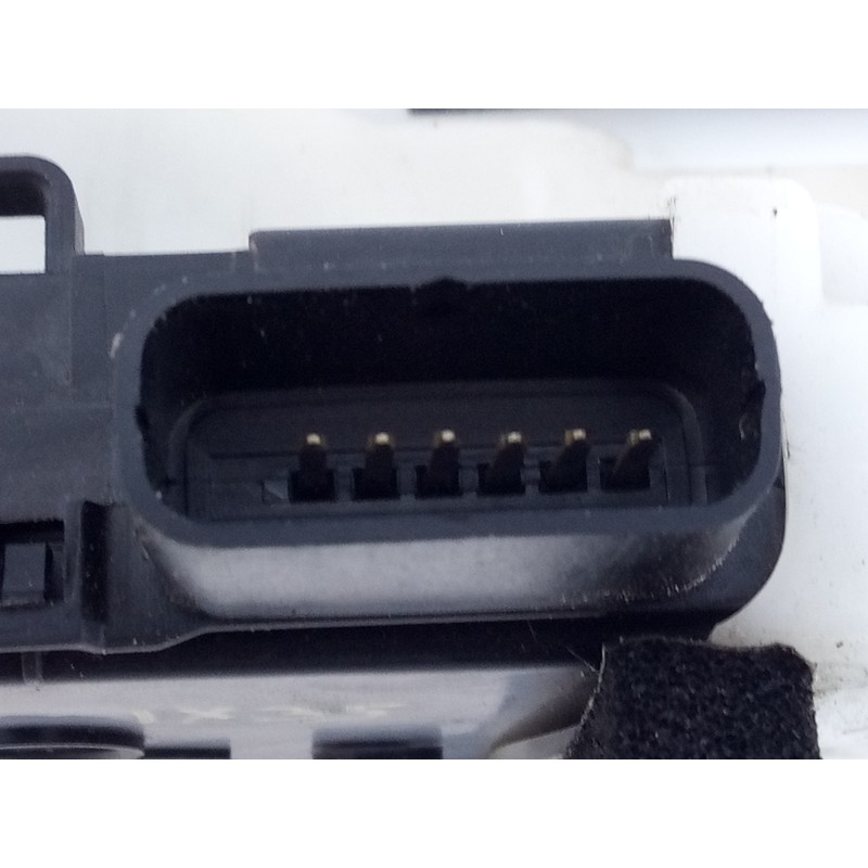 Recambio de cerradura puerta delantera derecha para hyundai ix35 classic 2wd referencia OEM IAM   E2-B5-5-1