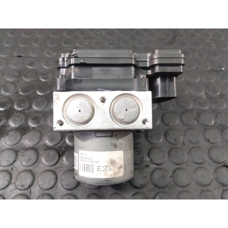 Recambio de abs para kia cee´d drive referencia OEM IAM A258930500 6433398 P3-A8-7-5