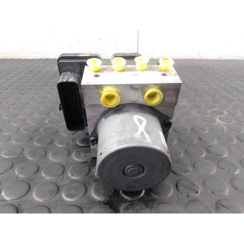 Recambio de abs para kia cee´d drive referencia OEM IAM A258930500 6433398 P3-A8-7-5