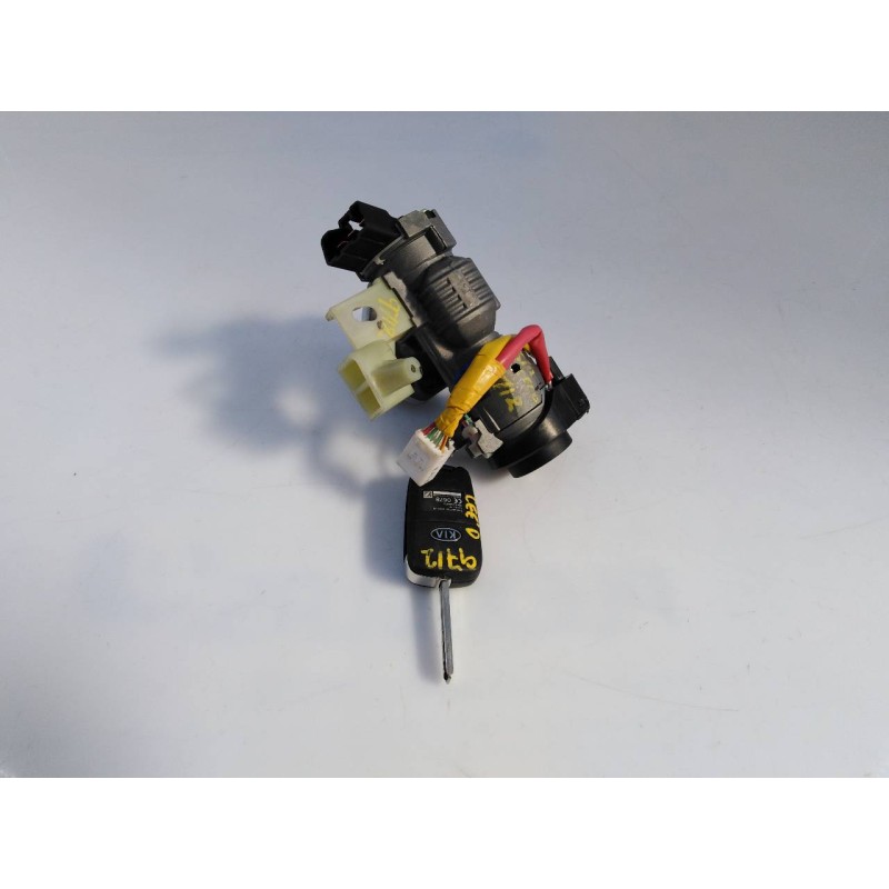 Recambio de antirrobo para kia cee´d drive referencia OEM IAM   E2-B5-54-1