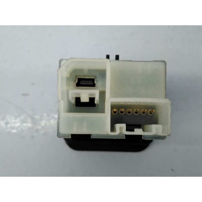 Recambio de sistema navegacion gps para opel mokka edition ecoflex referencia OEM IAM A2C82063100 0300C0655180 E3-A5-27-2