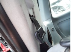 CINTURON SEGURIDAD TRASERO DERECHO 