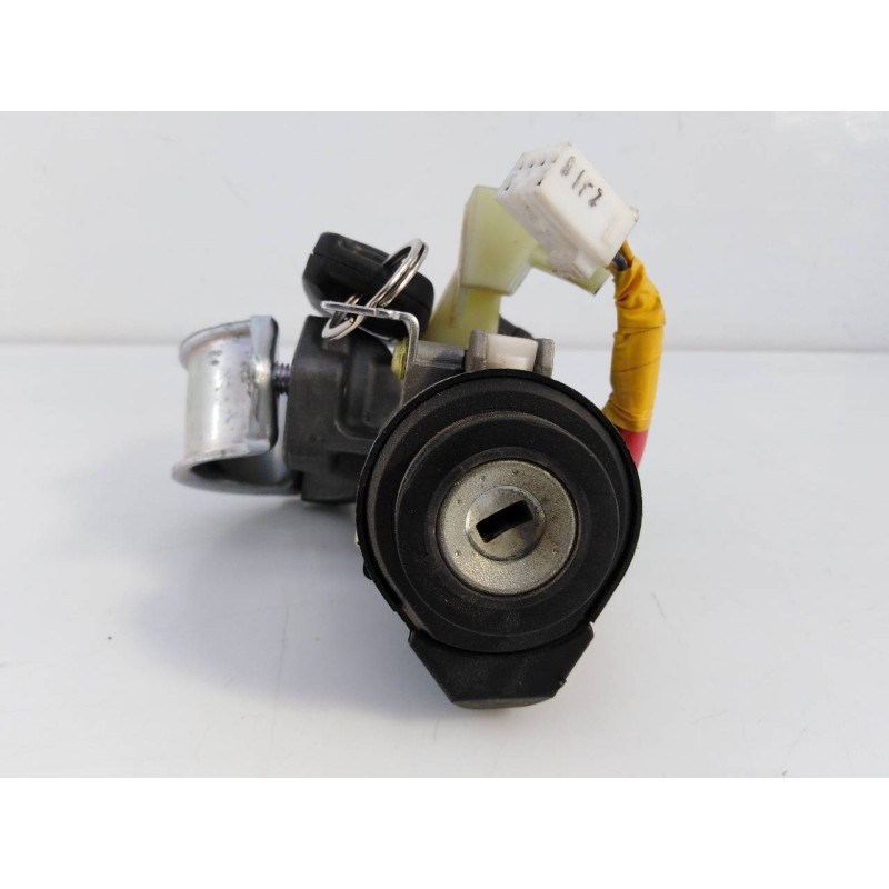 Recambio de antirrobo para kia cee´d drive referencia OEM IAM   E2-B5-54-1