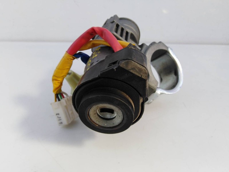 Recambio de antirrobo para kia cee´d drive referencia OEM IAM   E2-B5-54-1