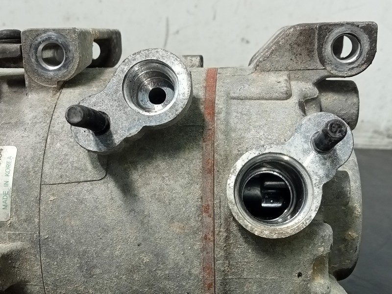 Recambio de compresor aire acondicionado para hyundai ix35 classic 2wd referencia OEM IAM F500DX9EA04  P3-B2-14-1