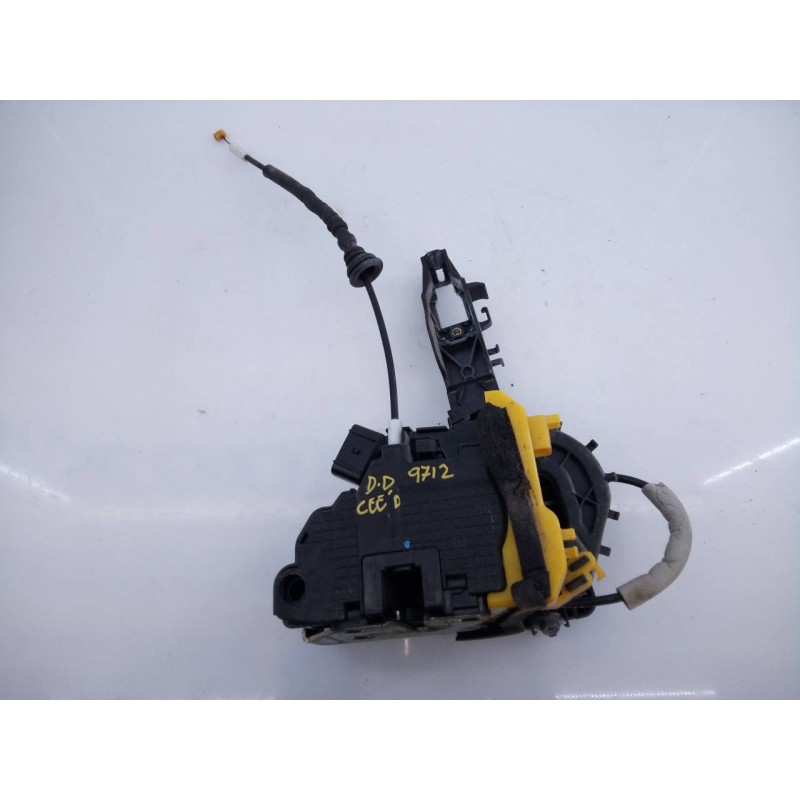 Recambio de cerradura puerta delantera derecha para kia cee´d drive referencia OEM IAM 91320A2110HIG  E2-B5-3-1