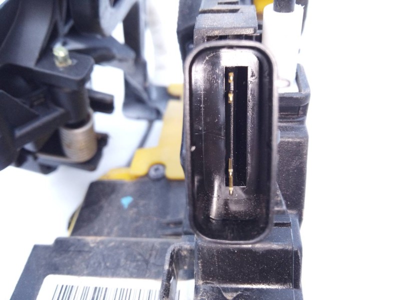Recambio de cerradura puerta delantera derecha para kia cee´d drive referencia OEM IAM 91320A2110HIG  E2-B5-3-1