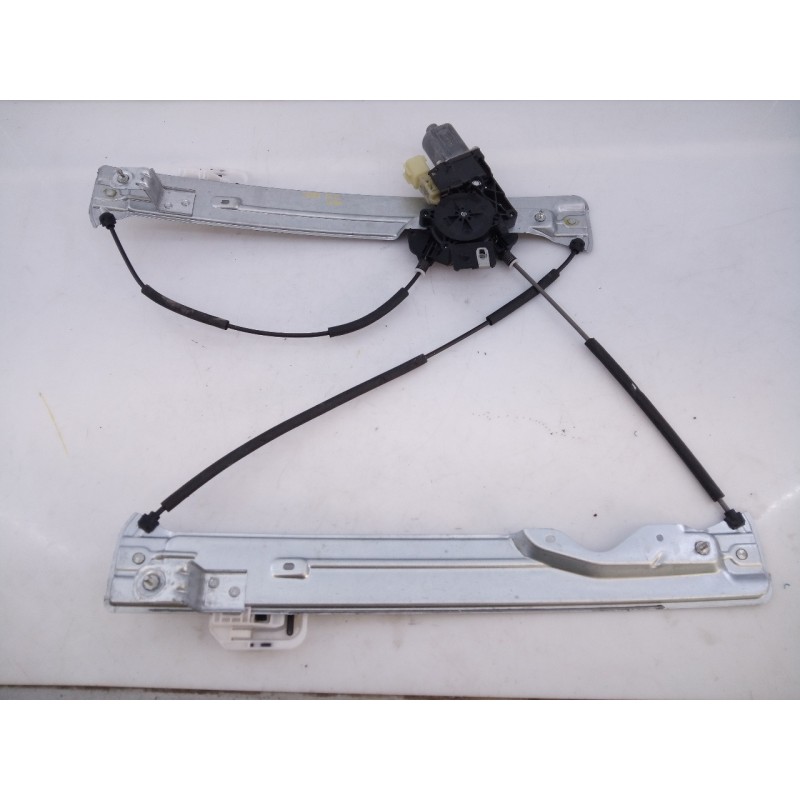 Recambio de elevalunas delantero derecho para ford kuga (cbs) titanium referencia OEM IAM 0130822733  E2-B3-40-2