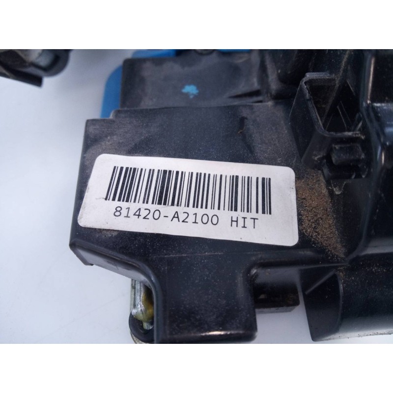 Recambio de cerradura puerta trasera derecha para kia cee´d drive referencia OEM IAM 81420A2100HIT  E2-B5-5-2