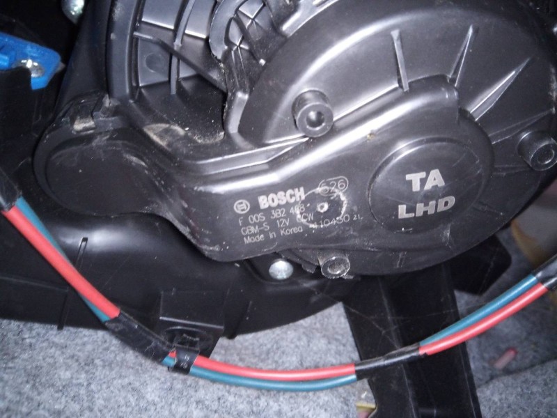 Recambio de ventilador calefaccion para kia picanto drive referencia OEM IAM F00S3B2468  