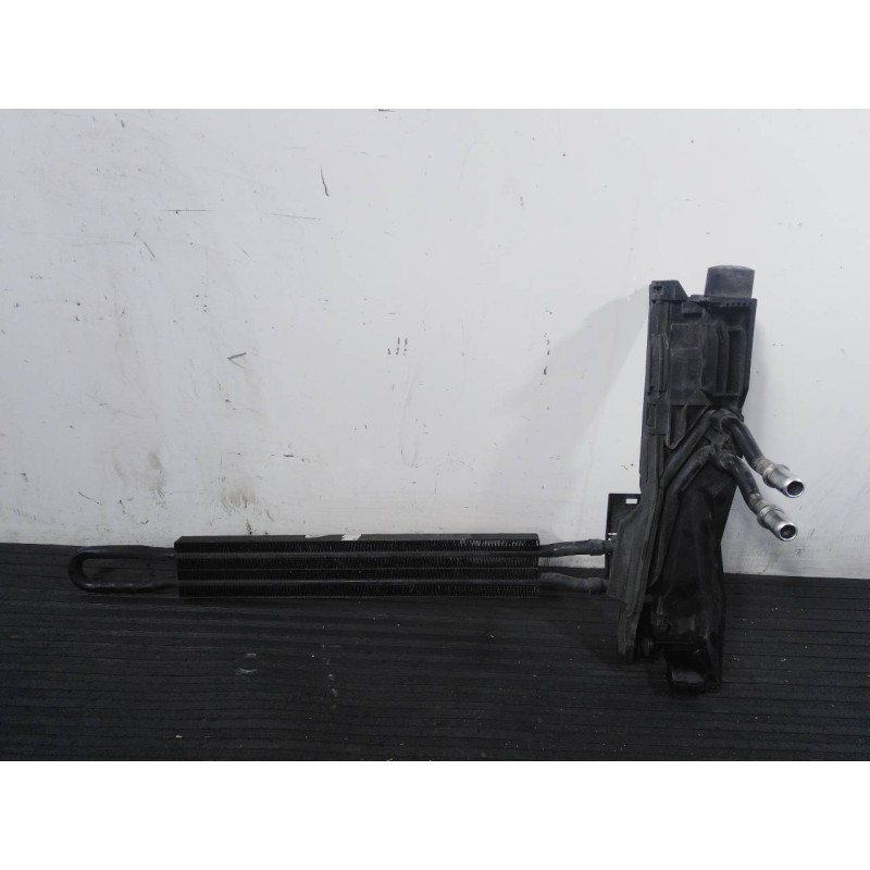 Recambio de radiador aceite para bmw serie 3 berlina (e46) referencia OEM IAM 17113413195  P2-B5-1