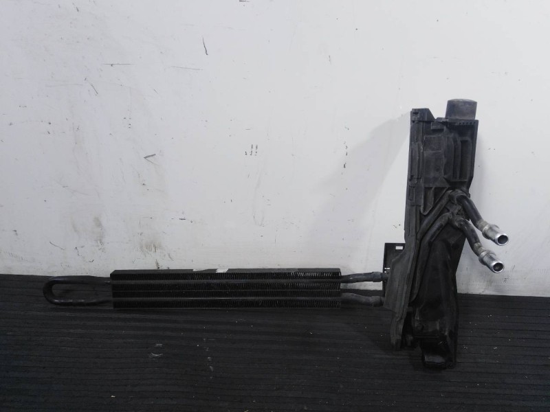 Recambio de radiador aceite para bmw serie 3 berlina (e46) referencia OEM IAM 17113413195  P2-B5-1