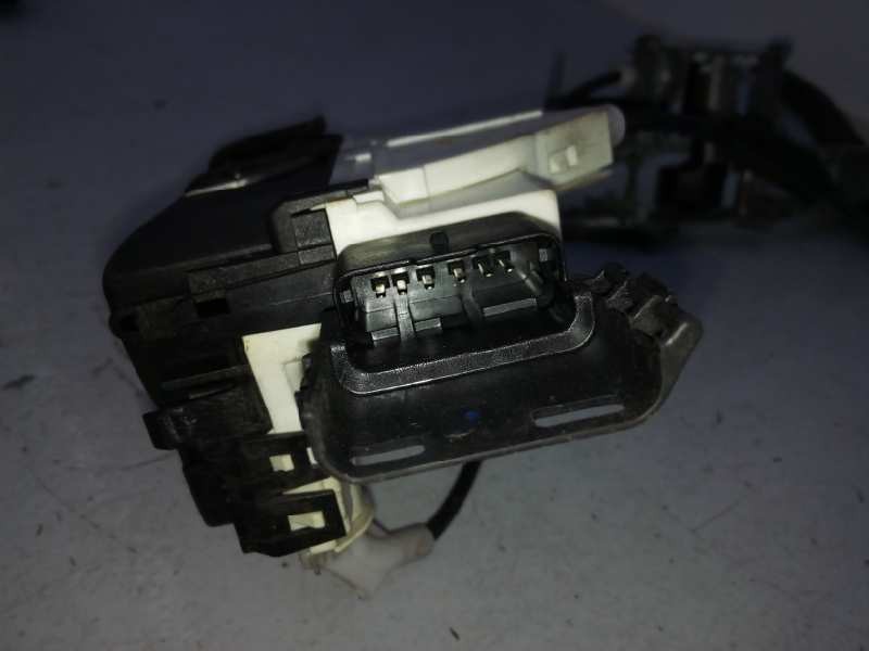 Recambio de cerradura puerta delantera izquierda para citroën c5 berlina premier referencia OEM IAM 574388  E1-A4-22-1