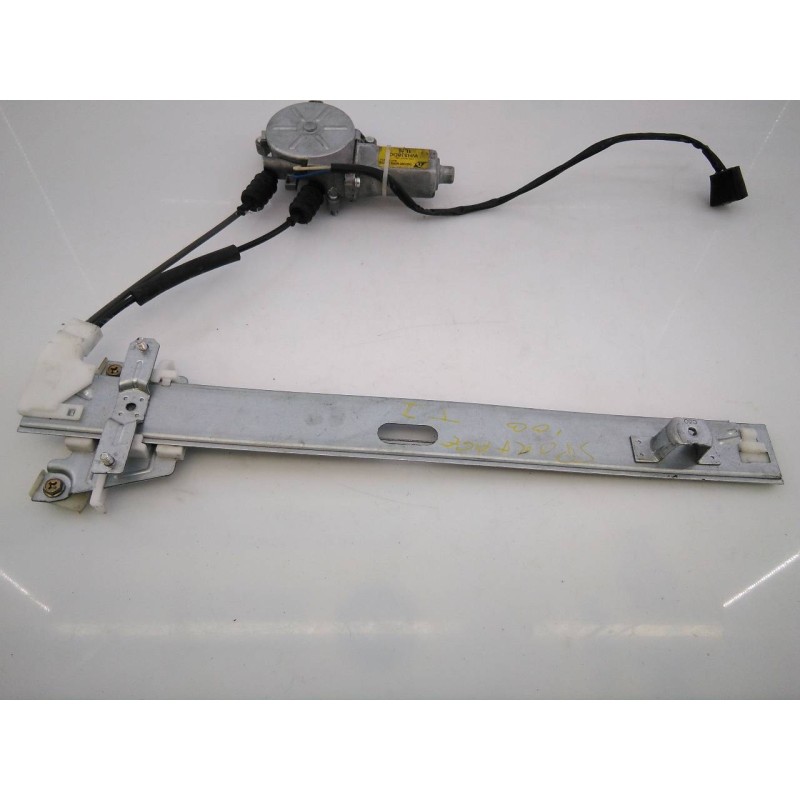 Recambio de elevalunas trasero izquierdo para kia sportage referencia OEM IAM WH528DO  E2-B5-10-2