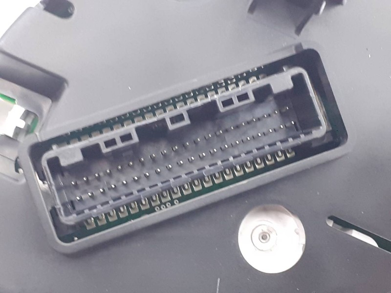 Recambio de cuadro instrumentos para kia cee´d drive referencia OEM IAM 94003A2330  E3-A3-34-4