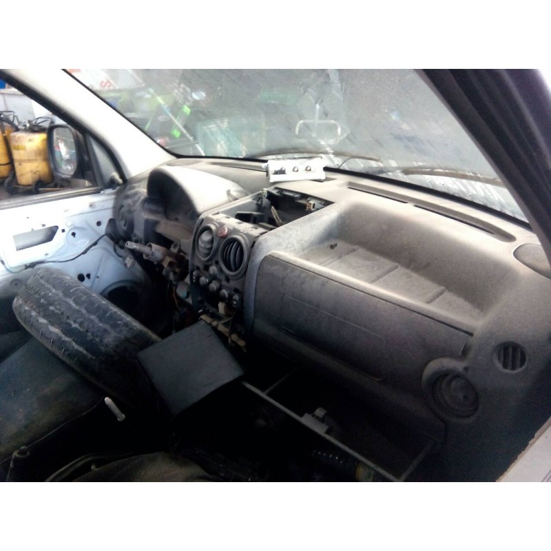 peugeot partner (s1) del año 1996