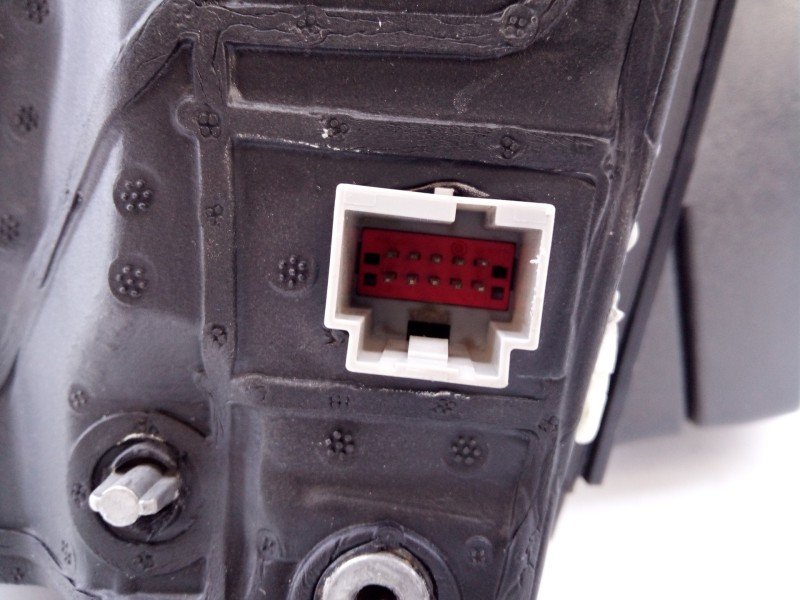 Recambio de retrovisor derecho electrico para ford kuga (cbs) titanium referencia OEM IAM 050608240119  E2-B3-39-1