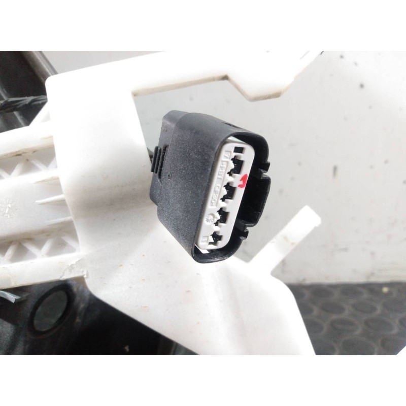 Recambio de elevalunas trasero derecho para kia cee´d drive referencia OEM IAM 83480A2340 83460A2010 P2-B4-18