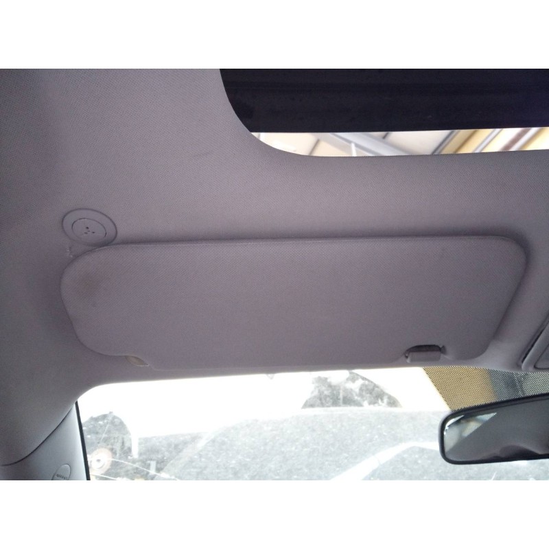 Recambio de parasol izquierdo para hyundai ix35 classic 2wd referencia OEM IAM   