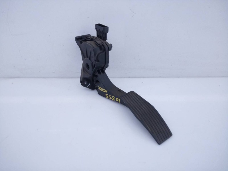 Recambio de pedal acelerador para opel astra j lim. excellence referencia OEM IAM 13252702  E3-A5-28-3