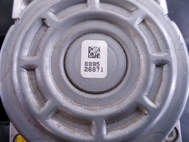 Recambio de abs para suzuki swift (az) gle referencia OEM IAM 5611053RA  P3-B8-28-4
