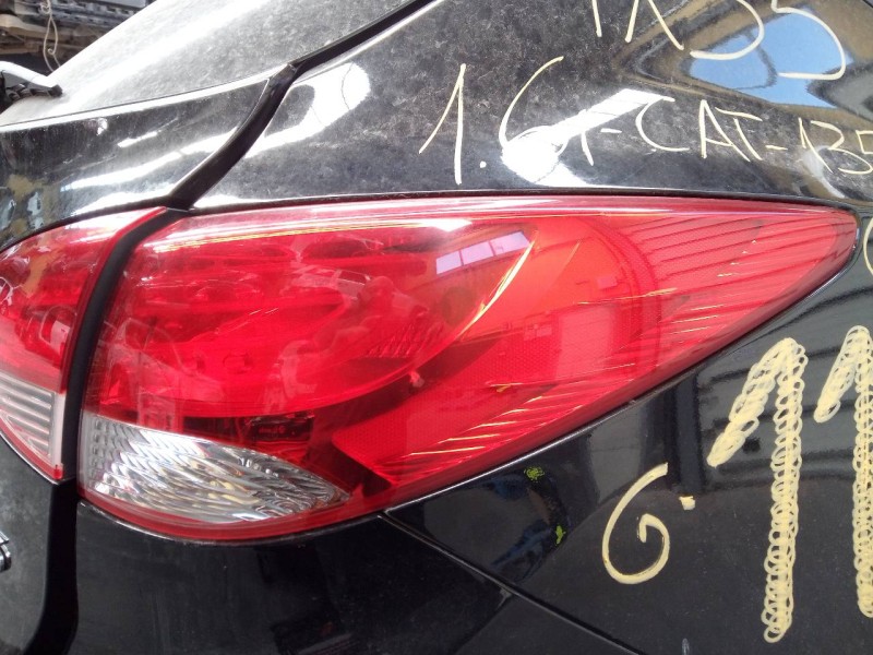 Recambio de piloto trasero derecho para hyundai ix35 classic 2wd referencia OEM IAM   