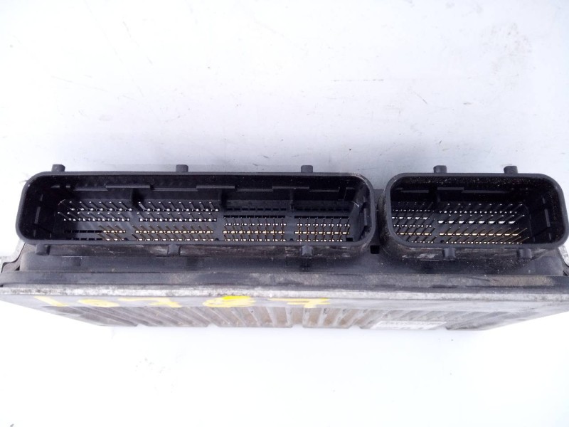 Recambio de centralita motor uce para toyota auris touring sports (e18) hybrid active business plus referencia OEM IAM 896660281